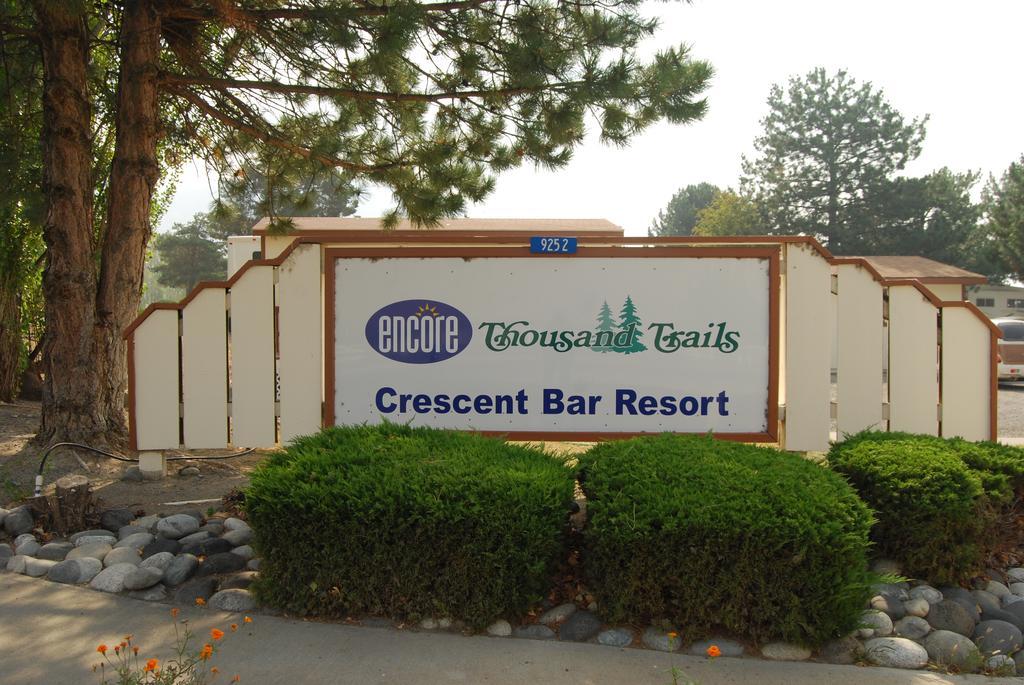 Crescent Bar Camping Resort Studio Cabin 1 Trinidad Ngoại thất bức ảnh